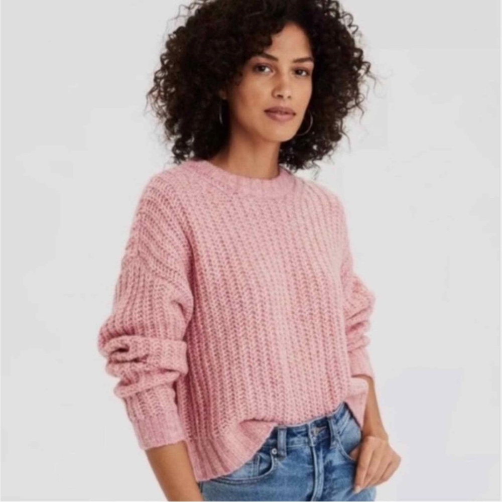 American Eagle Womens Chunky Pink knit sweater Size Small